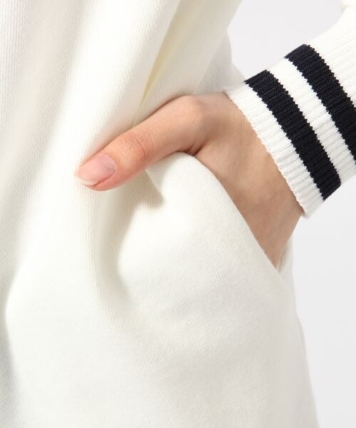 LOWRYS FARM（ローリーズファーム）の「スウェットラインワンピースロングスリーブ（ワンピース/ドレス・レディース・オフ/ブラック/グレー・Ｍ/Ｌ）」の9枚目の写真