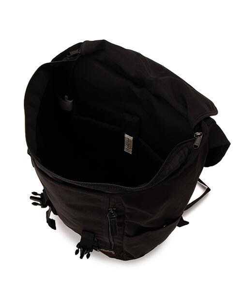 DOUBLE NAME(ダブルネーム)の「BIGリュックサック(ファッション雑貨・レディース・ブラック/オフシロ・FREE)」の10枚目の写真