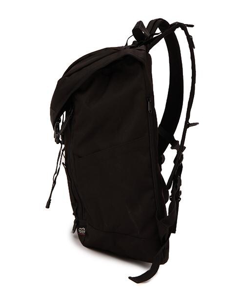 DOUBLE NAME(ダブルネーム)の「BIGリュックサック(ファッション雑貨・レディース・ブラック/オフシロ・FREE)」の4枚目の写真