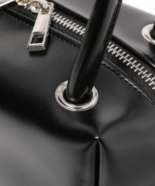 LAKOLE（ラコレ）の「2WAYスクエアミニボストンバッグ（バッグ・ブラック(19)/アイボリー(52)/ブルー(80)・F）」の22枚目の写真