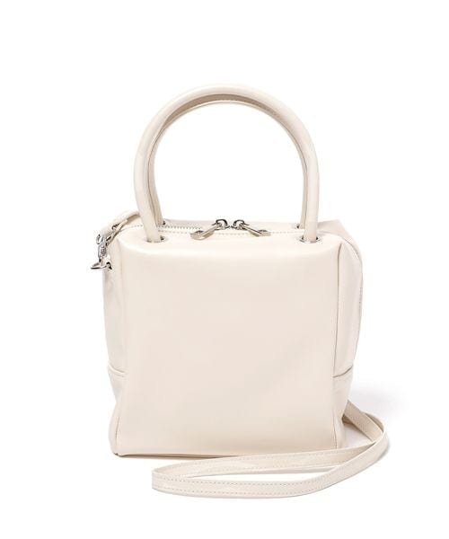 LAKOLE（ラコレ）の「2WAYスクエアミニボストンバッグ（バッグ・ブラック(19)/アイボリー(52)/ブルー(80)・F）」の9枚目の写真