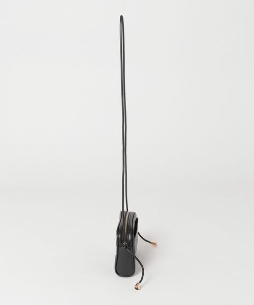 LEPSIM（レプシィム）の「スクエアミニショルダーバッグ（バッグ・アイボリー08/ブラック09/パイソン10・ONE SIZE）」の13枚目の写真