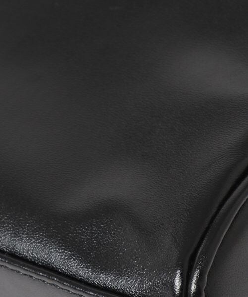 LEPSIM（レプシィム）の「スクエアミニショルダーバッグ（バッグ・アイボリー08/ブラック09/パイソン10・ONE SIZE）」の21枚目の写真