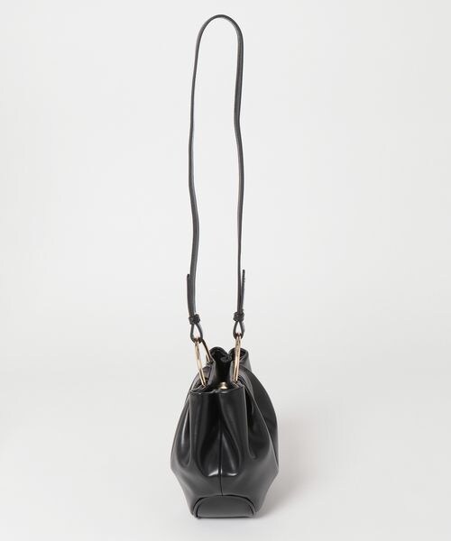 LEPSIM（レプシィム）の「メタルハンドル2WAYバッグ（バッグ・アイボリー08/ブラック09・ONE SIZE）」の12枚目の写真