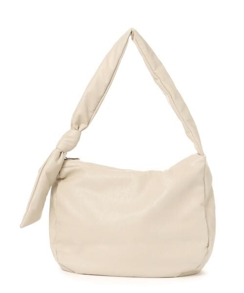 LEPSIM(レプシィム)の「フェイクレザーソフトBIGショルダー(バッグ・アイボリー08/ブラック09/グレージュ51・ONE SIZE)」の6枚目の写真