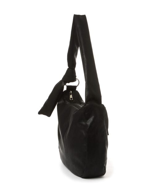 LEPSIM(レプシィム)の「フェイクレザーソフトBIGショルダー(バッグ・アイボリー08/ブラック09/グレージュ51・ONE SIZE)」の8枚目の写真