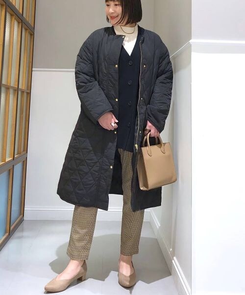 LEPSIM（レプシィム）の「フェイクスウェードクッションヒールパンプス（シューズ・レディース・ブラック09/グレージュ53・M(23-23.5)/L(24-24.5)）」の14枚目の写真