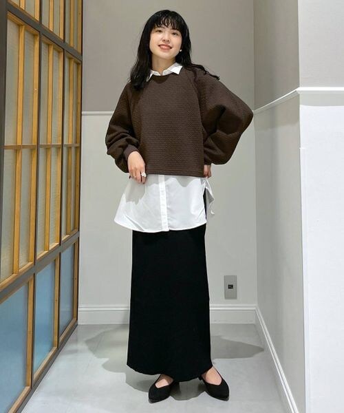 LEPSIM（レプシィム）の「フェイクスウェードクッションヒールパンプス（シューズ・レディース・ブラック09/グレージュ53・M(23-23.5)/L(24-24.5)）」の10枚目の写真