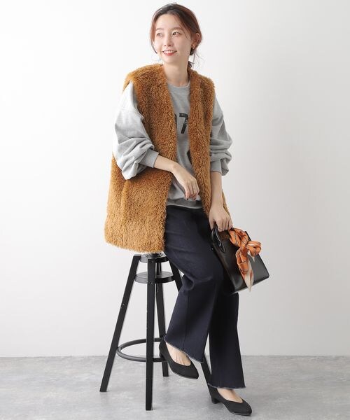 LEPSIM（レプシィム）の「フェイクスウェードクッションヒールパンプス（シューズ・レディース・ブラック09/グレージュ53・M(23-23.5)/L(24-24.5)）」の21枚目の写真