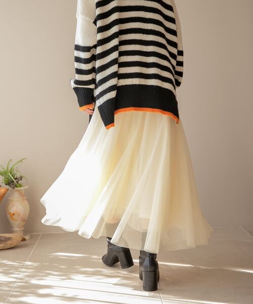 LOWRYS FARM（ローリーズファーム）の「チュールレイヤードスカート（スカート・オフ05/ブラック09/★NEWカラー★ブラックドット10/★NEWカラー★ベージュ*ブラック52/ブラウン55・F）」の17枚目の写真