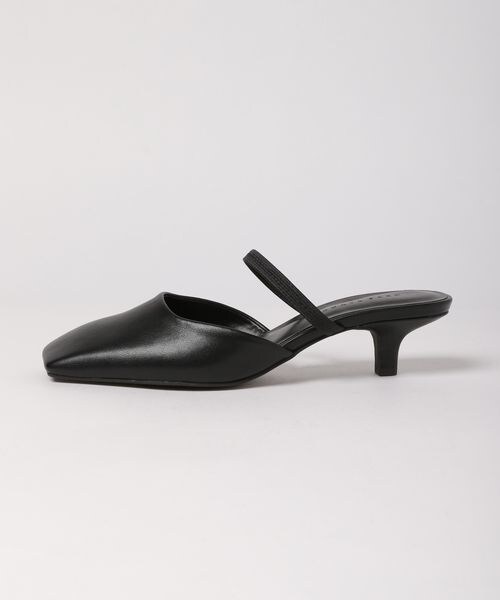 LOWRYS FARM（ローリーズファーム）の「スクエアトゥストラップミュール（シューズ・ホワイト08/ブラック09/パープル98・M/L）」の11枚目の写真