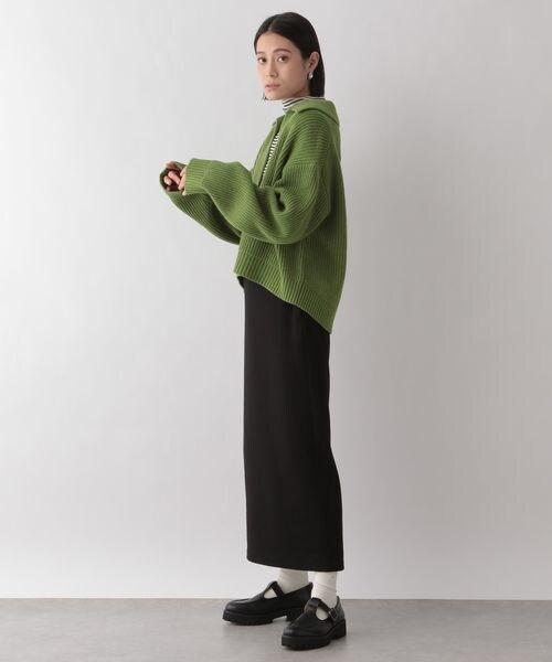 LOWRYS FARM（ローリーズファーム）の「ストレッチカットタイトスカート（スカート・レディース・アイボリー08/ブラック09/イエロー65/グリーン75・F）」の15枚目の写真