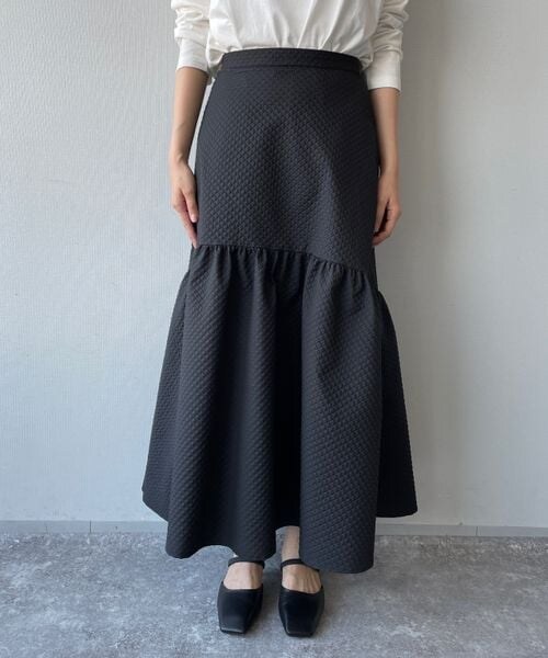 LOWRYS FARM（ローリーズファーム）の「ガララウンドティアードスカート（スカート・レディース・アイボリー08/ブラック09・F）」の10枚目の写真