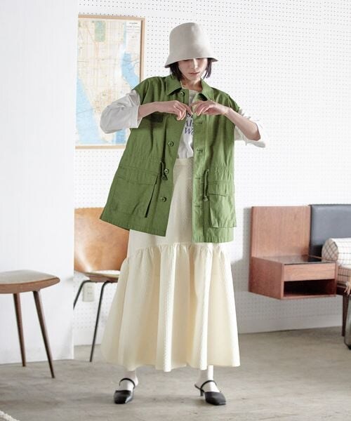 LOWRYS FARM（ローリーズファーム）の「ガララウンドティアードスカート（スカート・レディース・アイボリー08/ブラック09・F）」の5枚目の写真