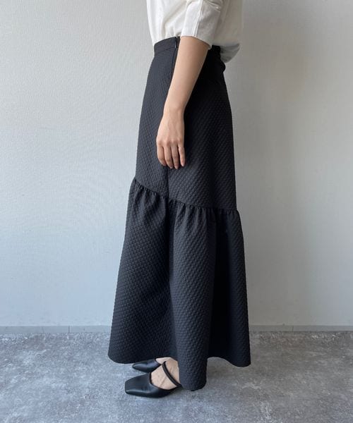 LOWRYS FARM（ローリーズファーム）の「ガララウンドティアードスカート（スカート・レディース・アイボリー08/ブラック09・F）」の11枚目の写真