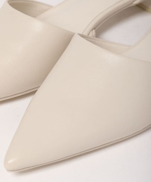 LOWRYS FARM(ローリーズファーム)の「セパレートパンプス(シューズ・アイボリー08/ブラック09・M(23-23.5)/L(24-24.5))」の9枚目の写真