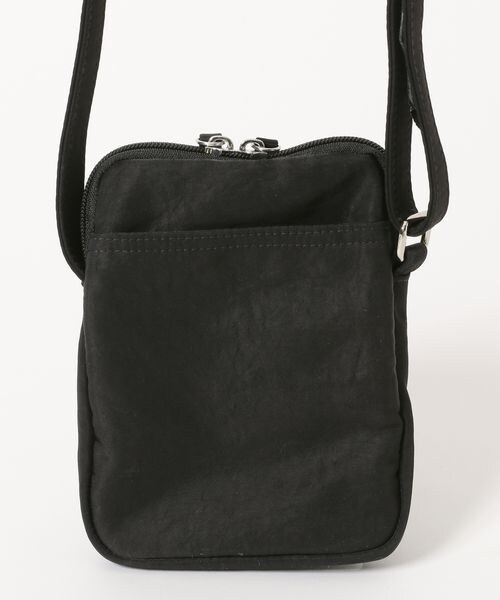 LOWRYS FARM(ローリーズファーム)の「ZIPポケットミニショルダー(バッグ・アイボリー08/ブラック09/グリーン75・フリー)」の8枚目の写真