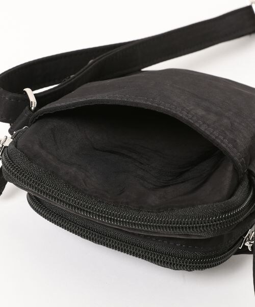 LOWRYS FARM(ローリーズファーム)の「ZIPポケットミニショルダー(バッグ・アイボリー08/ブラック09/グリーン75・フリー)」の10枚目の写真