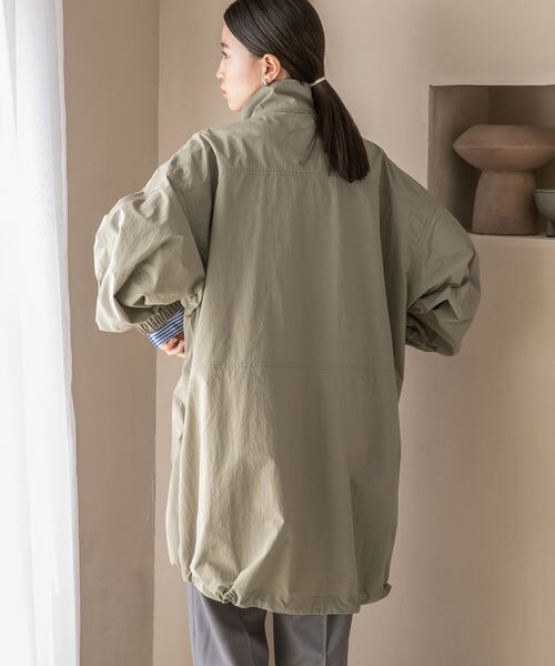 LOWRYS FARM（ローリーズファーム）の「ボリュームモンスターコート（ジャケット/アウター・アイボリー08/ブラック09/グリーン78・FREE）」の11枚目の写真