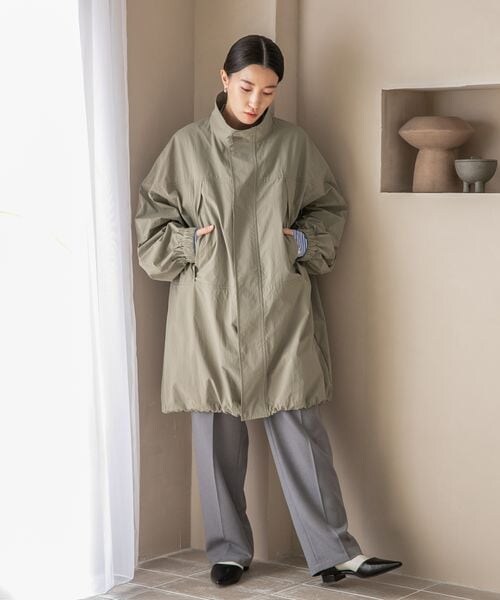 LOWRYS FARM（ローリーズファーム）の「ボリュームモンスターコート（ジャケット/アウター・アイボリー08/ブラック09/グリーン78・FREE）」の8枚目の写真