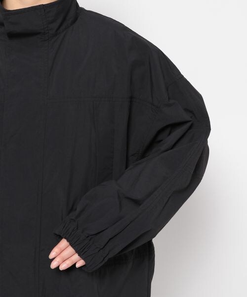 LOWRYS FARM（ローリーズファーム）の「ボリュームモンスターコート（ジャケット/アウター・アイボリー08/ブラック09/グリーン78・FREE）」の21枚目の写真