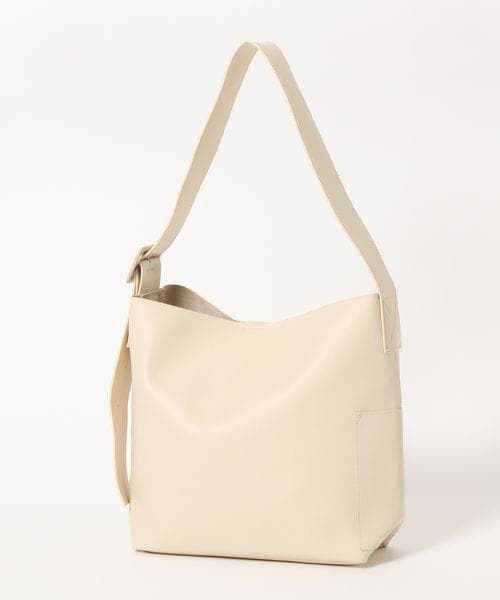 LOWRYS FARM（ローリーズファーム）の「ヤワラカルイ２ＷＡＹＢＡＧ（バッグ・アイボリー08/ブラック09/ブラウン55・FREE）」の4枚目の写真