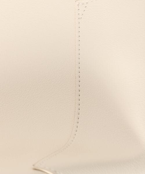 LOWRYS FARM（ローリーズファーム）の「ヤワラカルイ２ＷＡＹＢＡＧ（バッグ・アイボリー08/ブラック09/ブラウン55・FREE）」の13枚目の写真