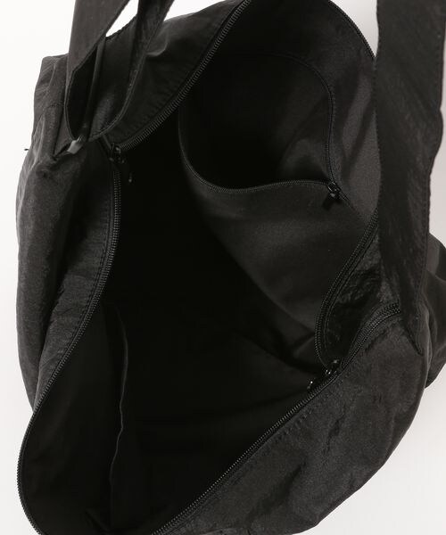 LOWRYS FARM（ローリーズファーム）の「ＢＩＧショルダーＢＡＧ（バッグ・レディース・アイボリー08/ブラック09/オレンジ45/ブルー82・FREE）」の14枚目の写真