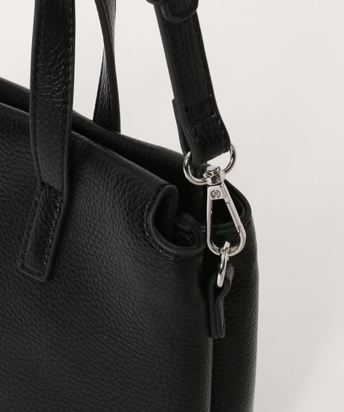 LOWRYS FARM(ローリーズファーム)の「3ROOM2WAYBAG(バッグ・アイボリー08/ブラック09/イエロー62・フリー)」の12枚目の写真