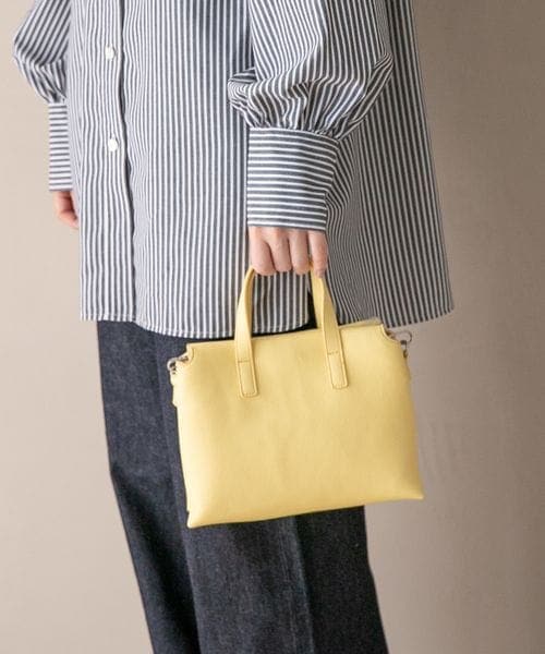 LOWRYS FARM(ローリーズファーム)の「3ROOM2WAYBAG(バッグ・アイボリー08/ブラック09/イエロー62・フリー)」の2枚目の写真