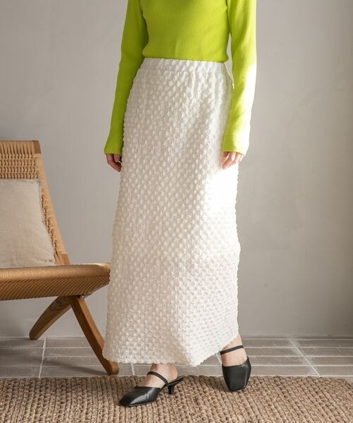 アイボリー シャーリングタイトスカート サイズ36 LOWRYS FARM（ローリーズファーム）の「シャーリングカットタイト