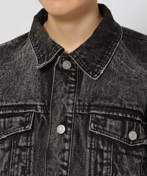 PAGEBOY（ページボーイ）の「ショートボーイGジャン（ジャケット/アウター・レディース・交織オフホワイト05/ケミカルブラック09/ブルー82・F）」の16枚目の写真