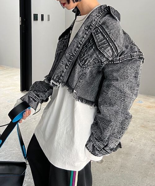 PAGEBOY（ページボーイ）の「ショートボーイGジャン（ジャケット/アウター・レディース・交織オフホワイト05/ケミカルブラック09/ブルー82・F）」の2枚目の写真
