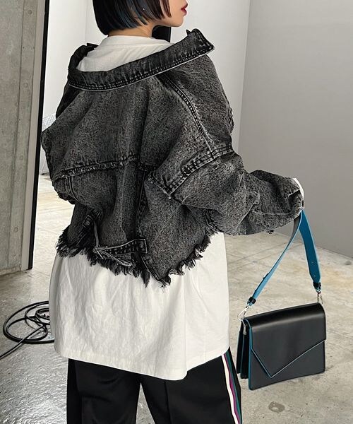 PAGEBOY（ページボーイ）の「ショートボーイGジャン（ジャケット/アウター・レディース・交織オフホワイト05/ケミカルブラック09/ブルー82・F）」の6枚目の写真