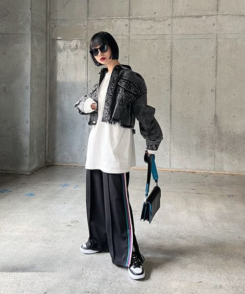 PAGEBOY（ページボーイ）の「ショートボーイGジャン（ジャケット/アウター・レディース・交織オフホワイト05/ケミカルブラック09/ブルー82・F）」の7枚目の写真