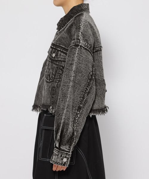 PAGEBOY（ページボーイ）の「ショートボーイGジャン（ジャケット/アウター・レディース・交織オフホワイト05/ケミカルブラック09/ブルー82・F）」の13枚目の写真