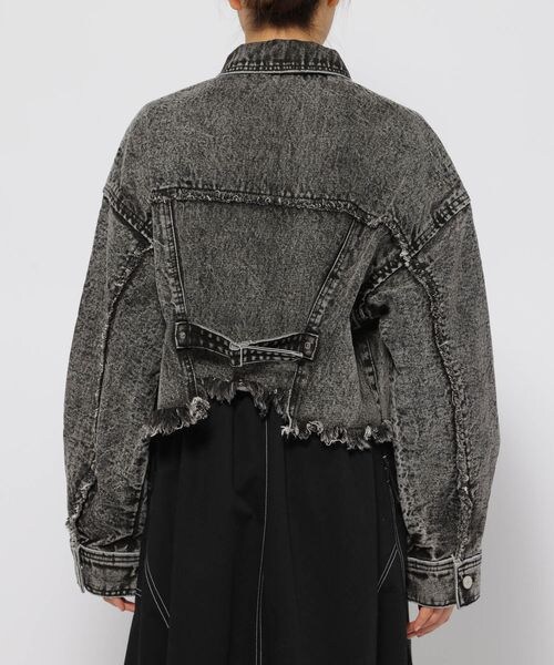 PAGEBOY（ページボーイ）の「ショートボーイGジャン（ジャケット/アウター・レディース・交織オフホワイト05/ケミカルブラック09/ブルー82・F）」の14枚目の写真