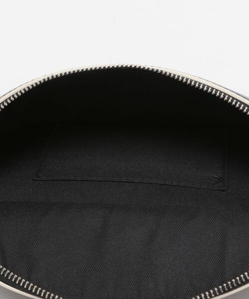 PAGEBOY（ページボーイ）の「モードワンショルBAG（バッグ・オフホワイト05/ブラック09・F）」の13枚目の写真