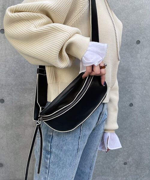 PAGEBOY（ページボーイ）の「モードワンショルBAG（バッグ・オフホワイト05/ブラック09・F）」の3枚目の写真