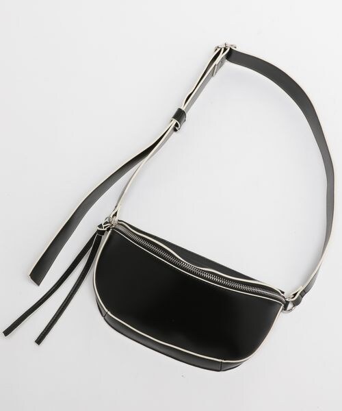 PAGEBOY（ページボーイ）の「モードワンショルBAG（バッグ・オフホワイト05/ブラック09・F）」の9枚目の写真