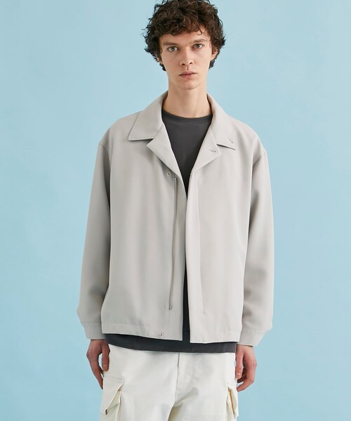 A + TOKYO（エープラストウキョウ）の「FLATギャバジップアップブルゾン（ブルゾン・メンズ・L.GRY/BLK・1/2/3）」の2枚目の写真