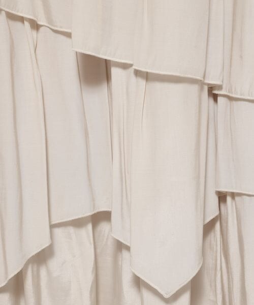 PAGEBOY（ページボーイ）の「フリルティアードスカート（スカート・アイボリー04/ブラック09/グレー系16・F）」の19枚目の写真