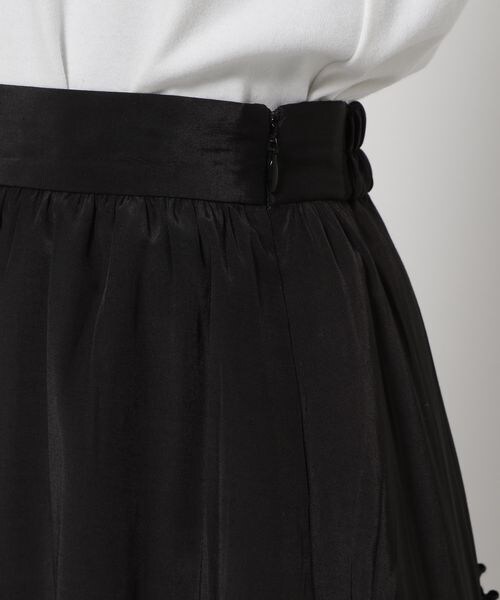 PAGEBOY（ページボーイ）の「フリルティアードスカート（スカート・アイボリー04/ブラック09/グレー系16・F）」の14枚目の写真