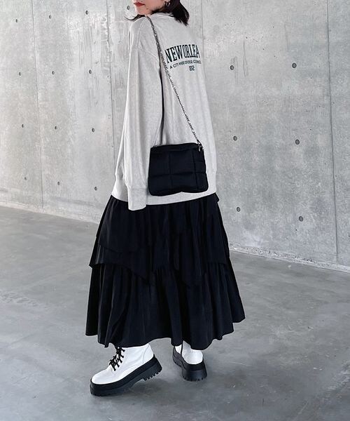 PAGEBOY（ページボーイ）の「フリルティアードスカート（スカート・アイボリー04/ブラック09/グレー系16・F）」の7枚目の写真