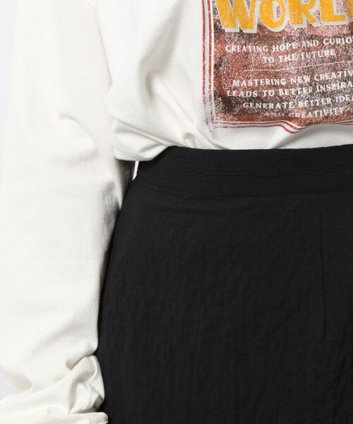 PAGEBOY(ページボーイ)の「ジャガードティアードスカート(スカート・オフホワイト05/ブラック09/イエロー系71・F)」の21枚目の写真