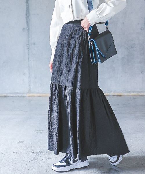 PAGEBOY(ページボーイ)の「ジャガードティアードスカート(スカート・オフホワイト05/ブラック09/イエロー系71・F)」の9枚目の写真