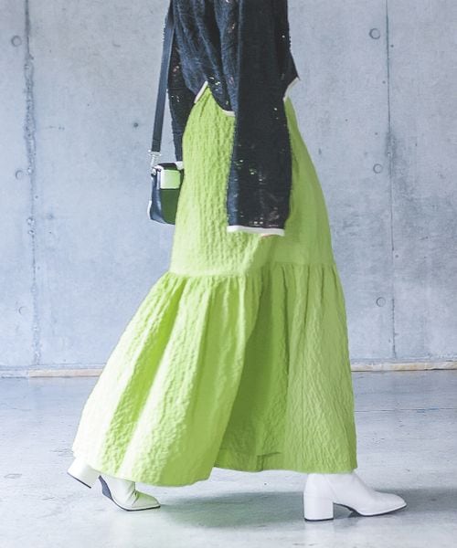 PAGEBOY(ページボーイ)の「ジャガードティアードスカート(スカート・オフホワイト05/ブラック09/イエロー系71・F)」の13枚目の写真