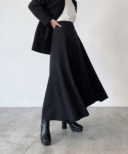 PAGEBOY（ページボーイ）の「アシメフレアスカート（スカート・レディース・ブラック09/グレージュ12/グレー15・F）」の4枚目の写真