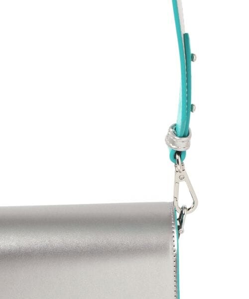 PAGEBOY（ページボーイ）の「バイカラースクエアショルダー（バッグ・オフホワイト05/ブラック09/シルバー12・F）」の20枚目の写真