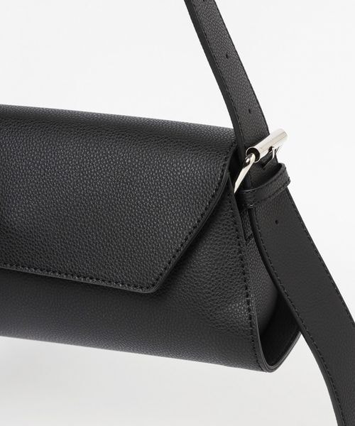 PAGEBOY（ページボーイ）の「コクーンフォルムBAG（バッグ・レディース・オフホワイト05/ブラック09/ブルー85・F）」の10枚目の写真